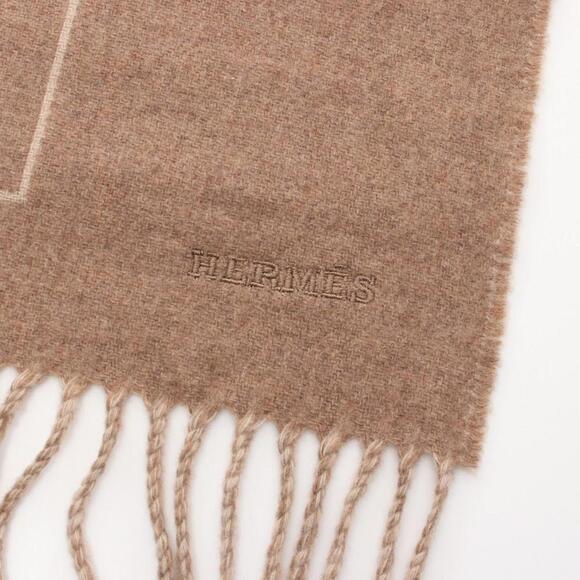HERMES Brown Scarf - Picture 7 of 9